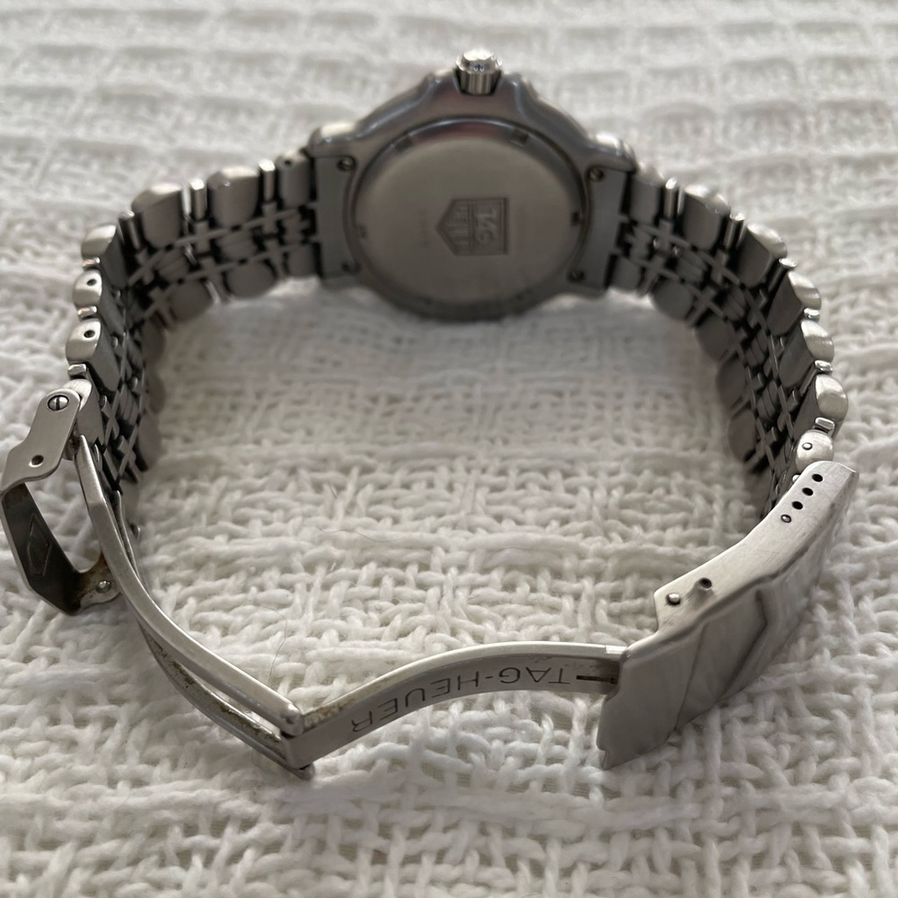 Tag Heuer Silver and White Men's Watch - Picture 3 of 3